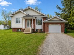 830 - 832 Rue du Boisé-de-la-Rivière Prévost, QC J0R 1T0